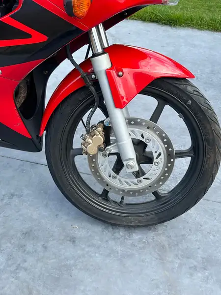 Honda CB 125 - foto 8