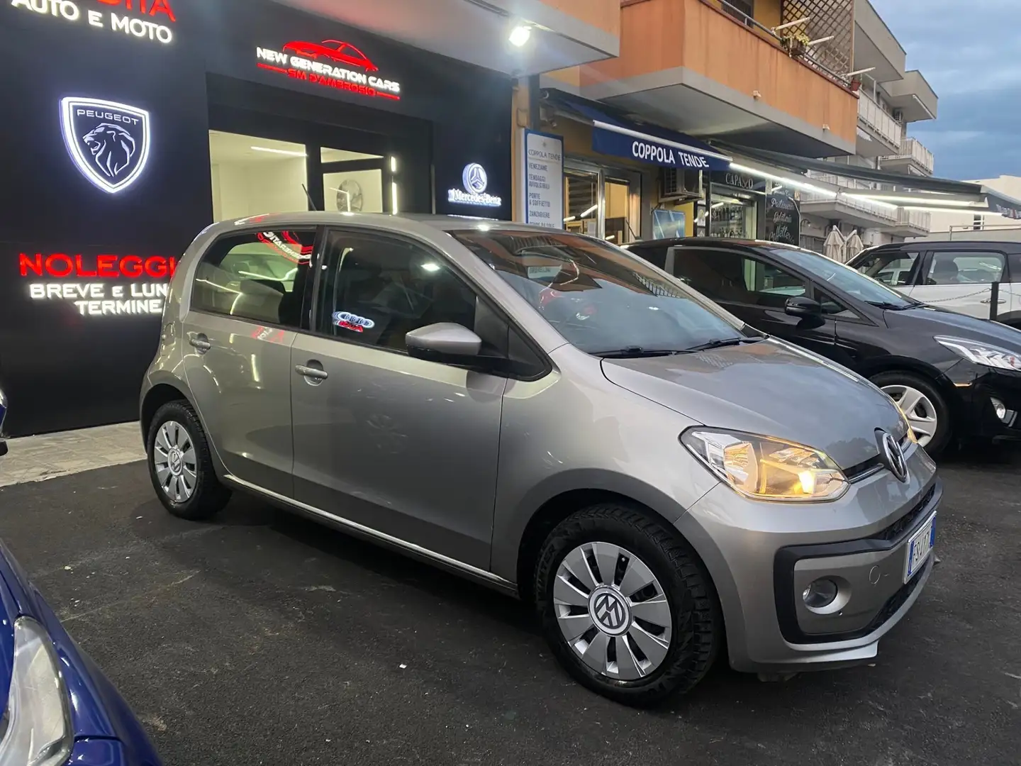 Volkswagen up! 1.0 3p. move up! Plateado - 2