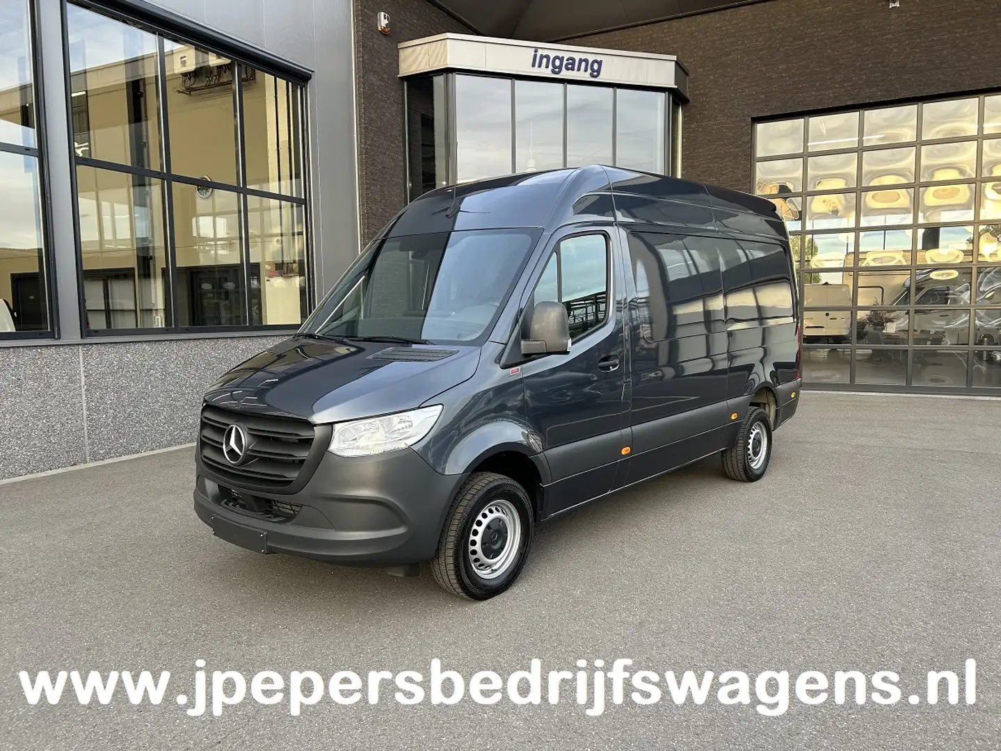 Mercedes-Benz Sprinter 317 CDI L2 H2 MBUX / Camera / Carplay navigatie / Gris - 1