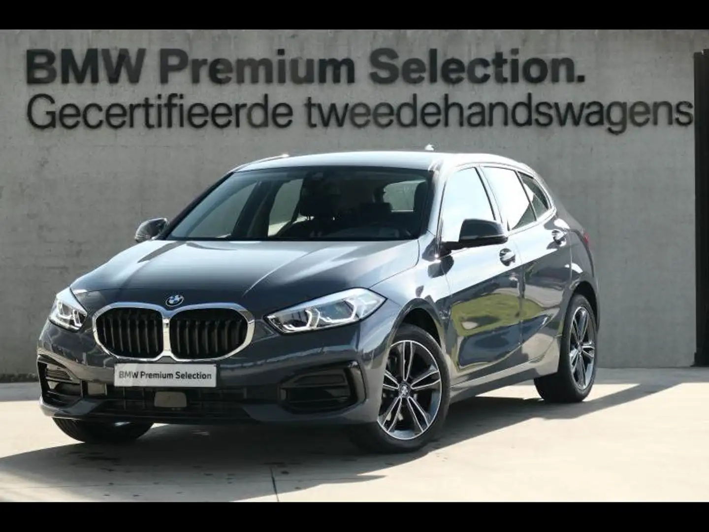 BMW 116 116iA Hatch Sport Gris - 1