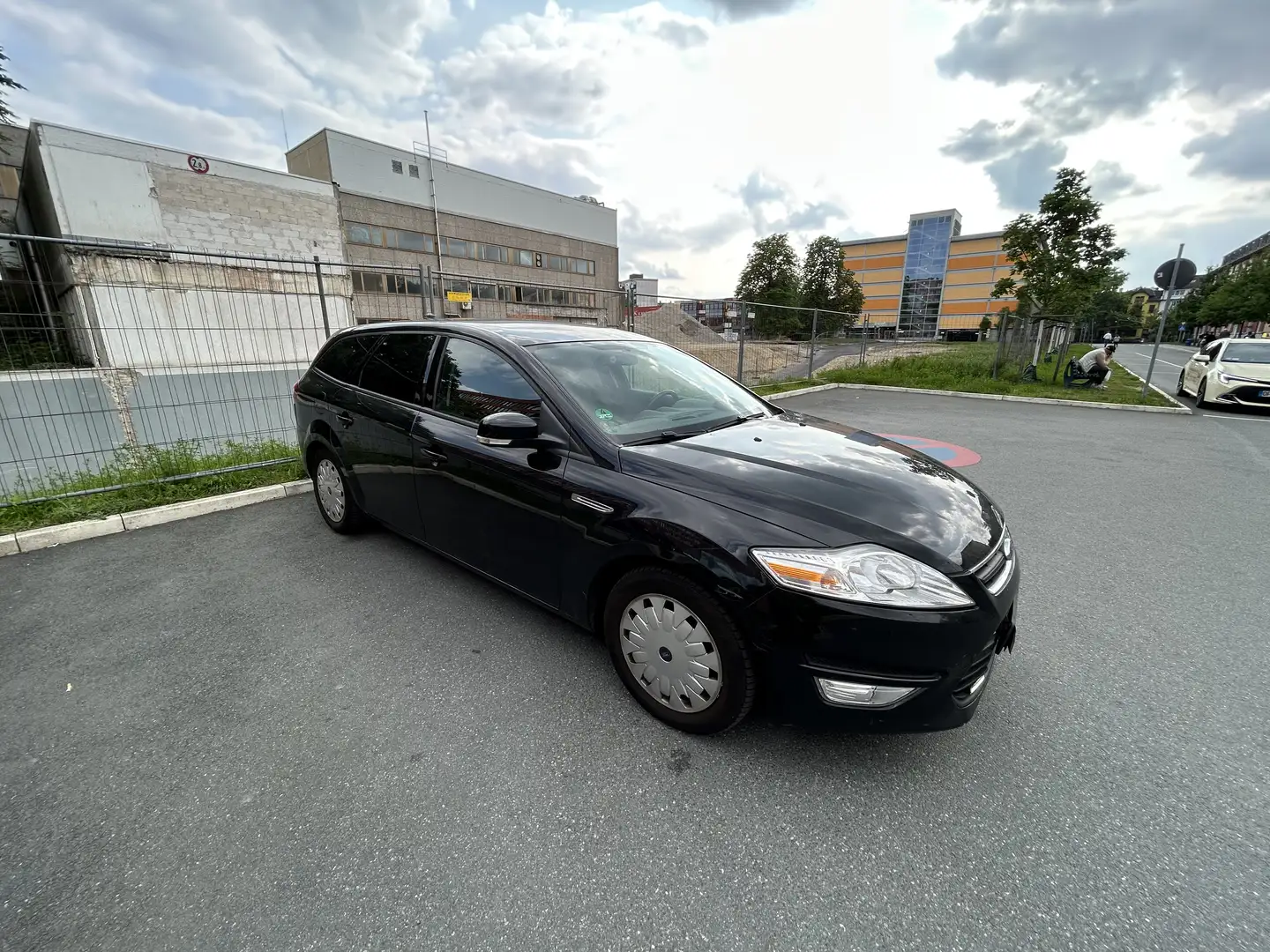 Ford Mondeo 1.6 TDCI Turnier Trend ECOnetic - TÜV bis 06/2027 - 1