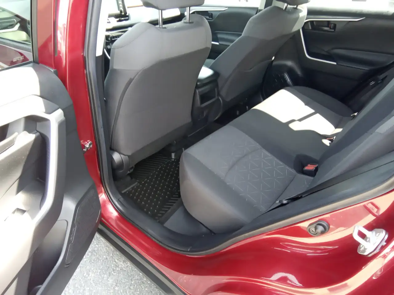Toyota RAV 4 photo Toyota RAV 4