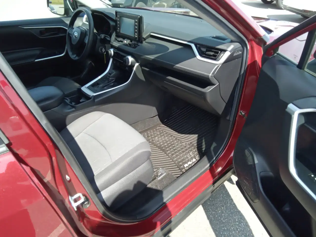 Toyota RAV 4 photo Toyota RAV 4