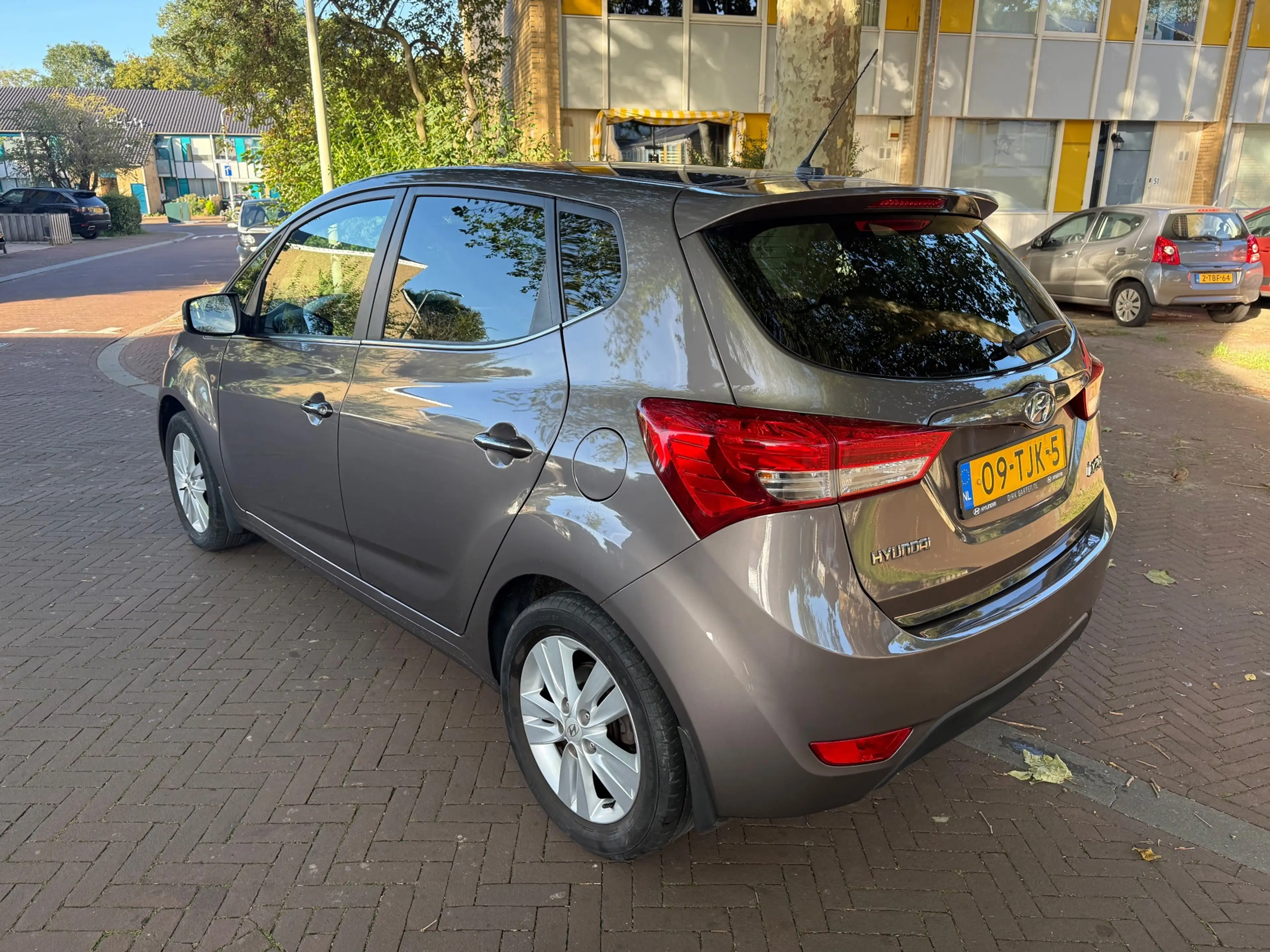 Hyundai iX20 AUTOMAAT / Tweede eigenaar / Airco / Nette auto — photo 5
