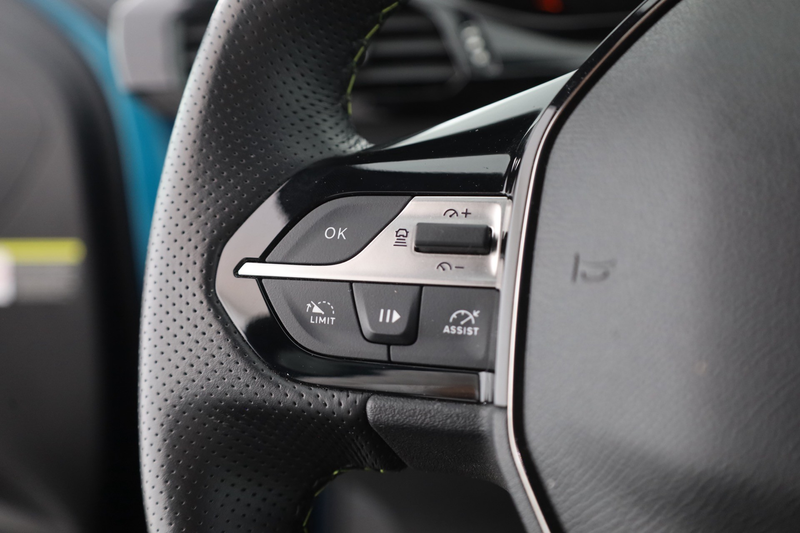 Peugeot 408 PureTech 130 Aut. LED ACC Navi 360° — photo 15