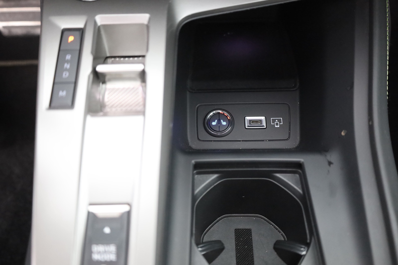 Peugeot 408 PureTech 130 Aut. LED ACC Navi 360° — photo 12