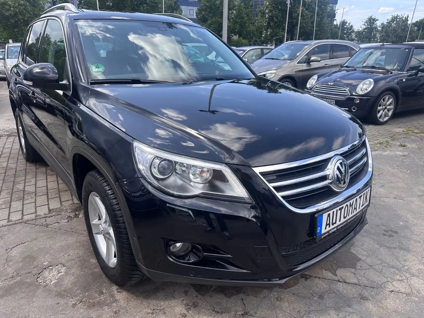Volkswagen Tiguan Sport & Style 4Motion Tüv Neu Automatik Zwart - 2