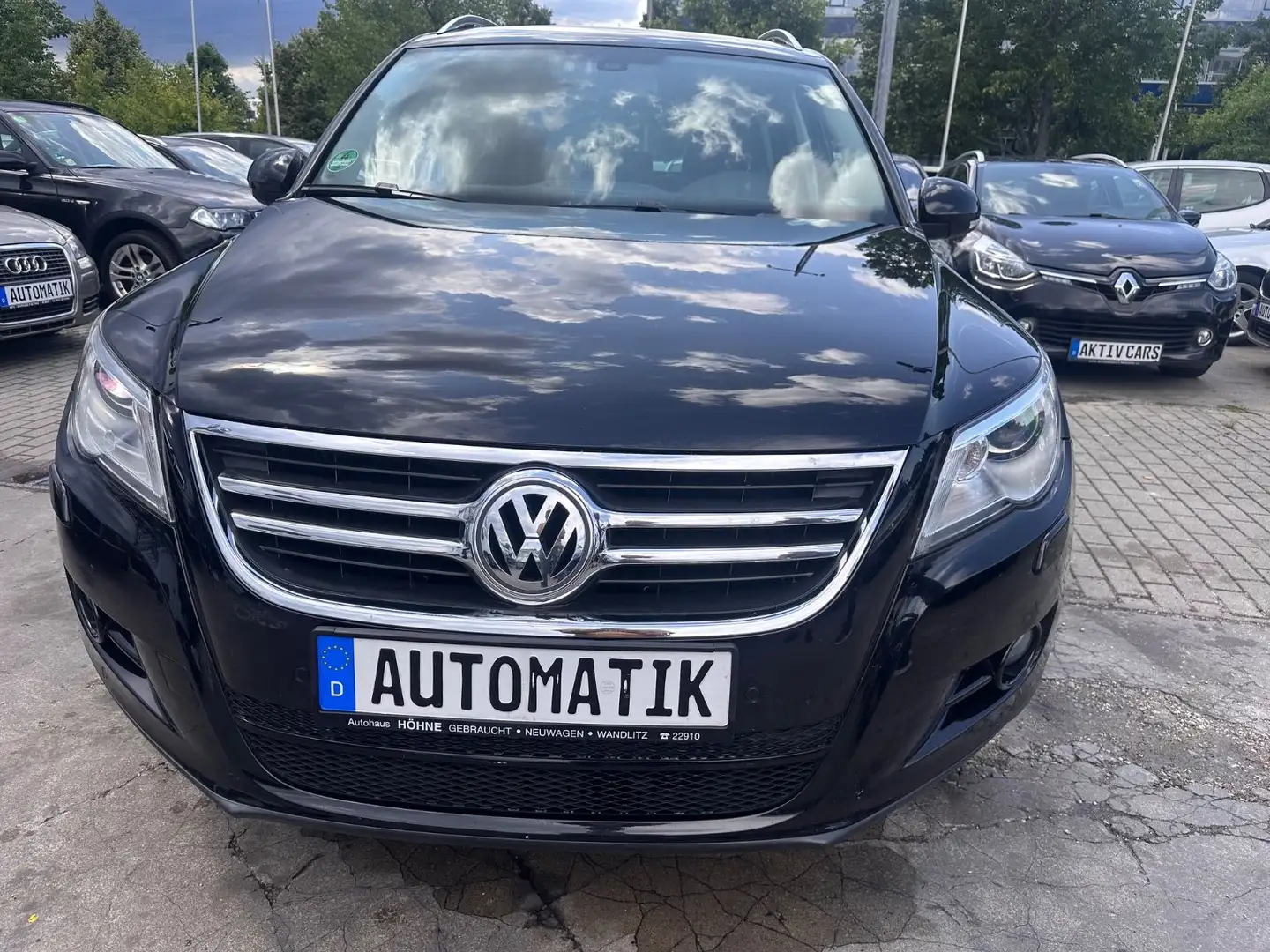 Volkswagen Tiguan Sport & Style 4Motion Tüv Neu Automatik Zwart - 1