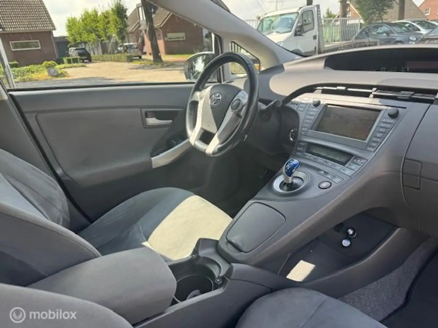 Toyota Prius 1.8 Dynamic Org.NL Auto+Navi+Camera Wit - 2