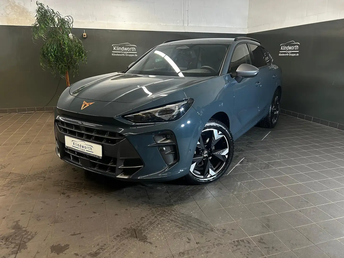 CUPRA Terramar 1.5 eTSI DSG Leder+360°+Sennheiser Blau - 1