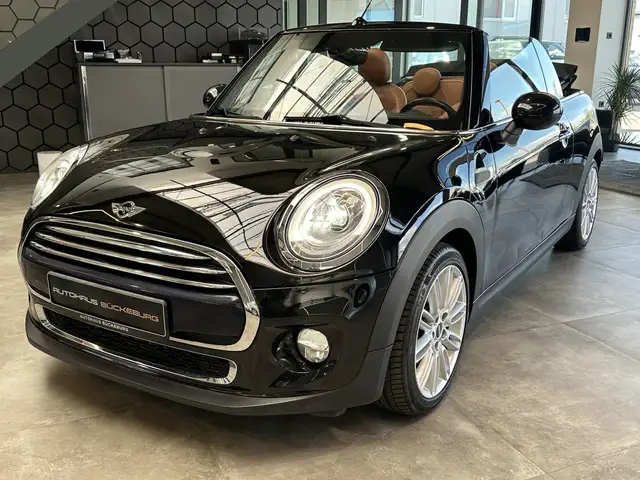 MINI Cooper Cabrio Leder Navi