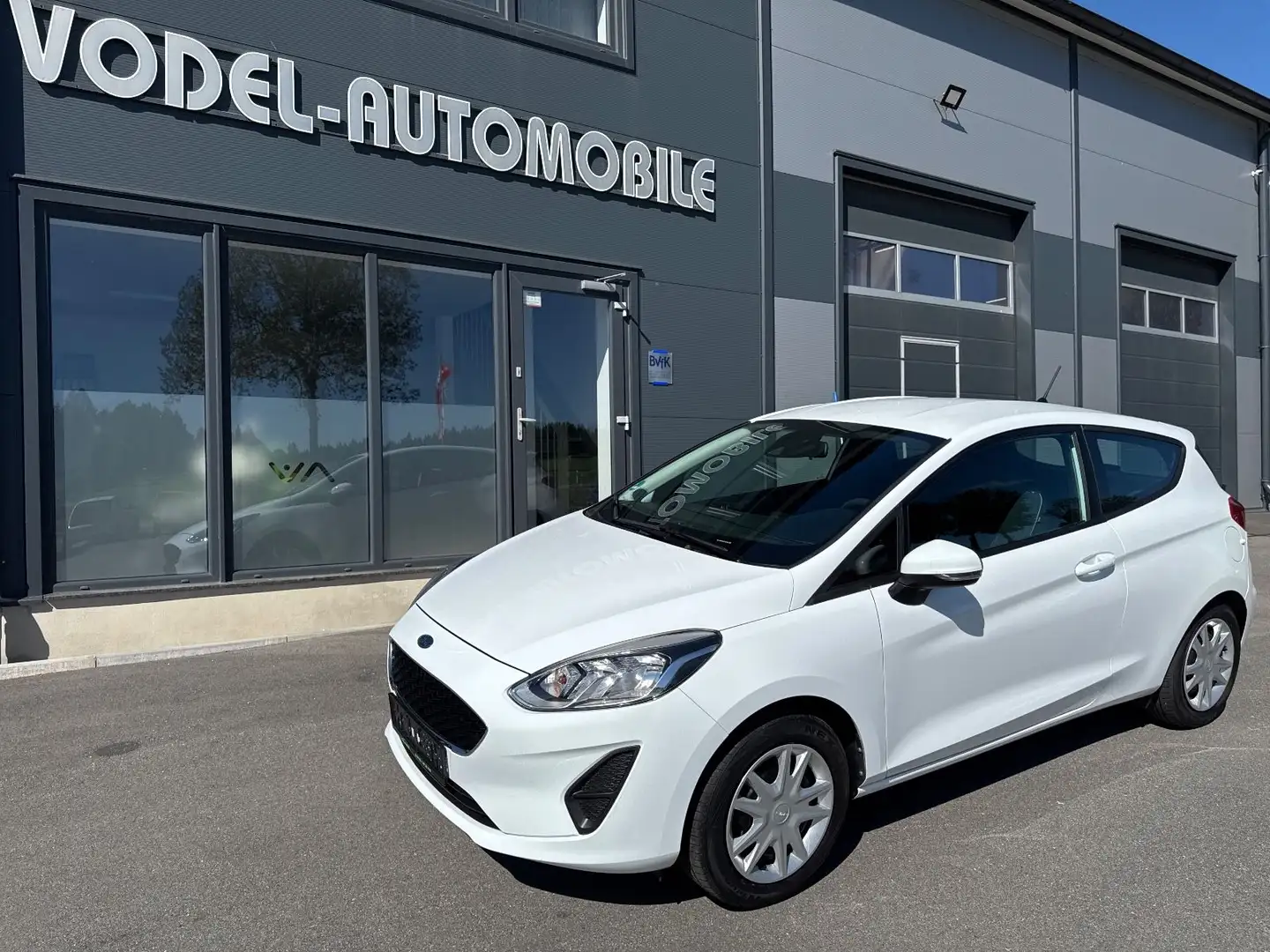 Ford Fiesta Trend Weiß - 1