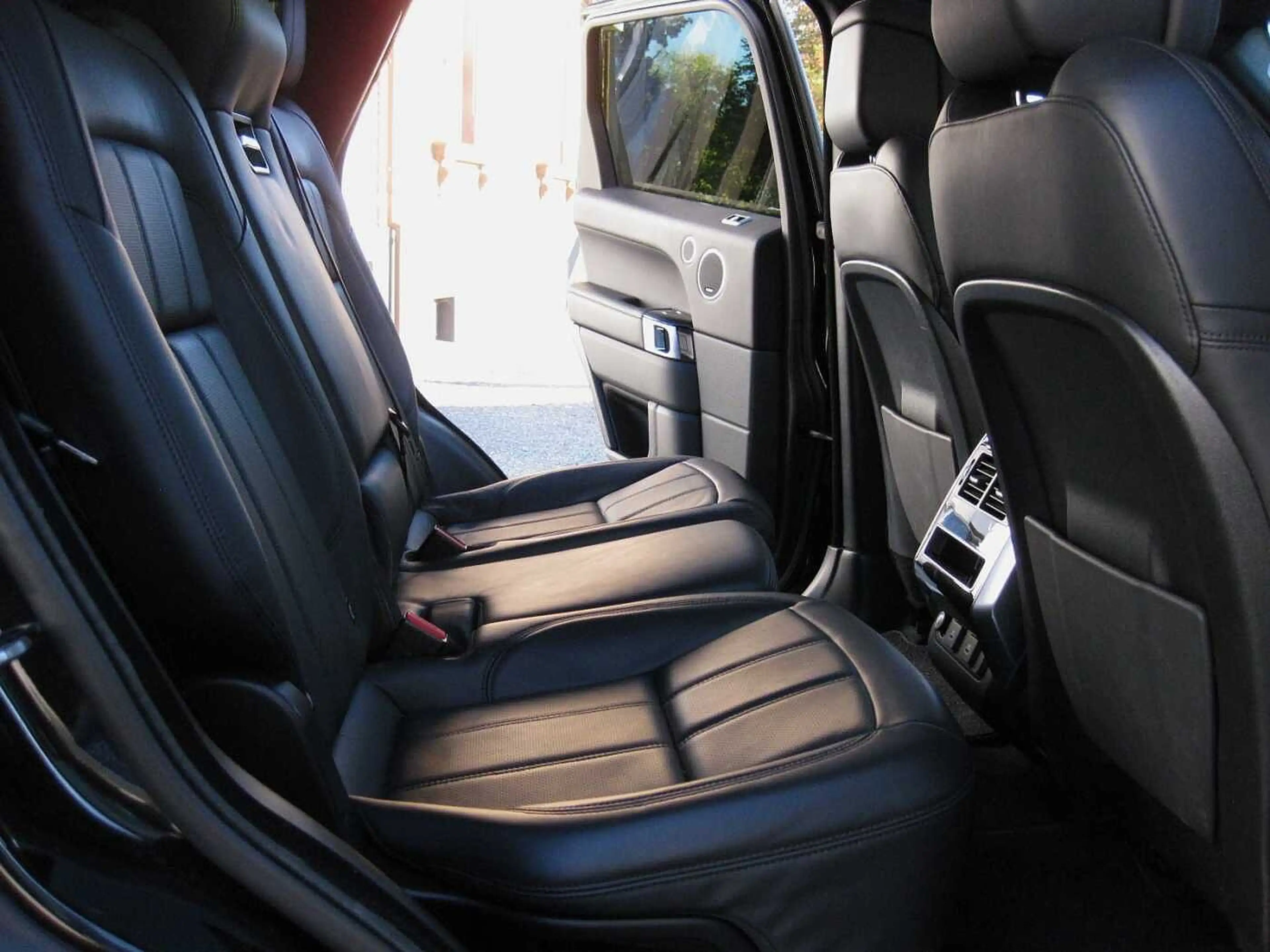 Land Rover Range Rover Sport Diesel D300 HSE Dynamic Top Ausst. — photo 9