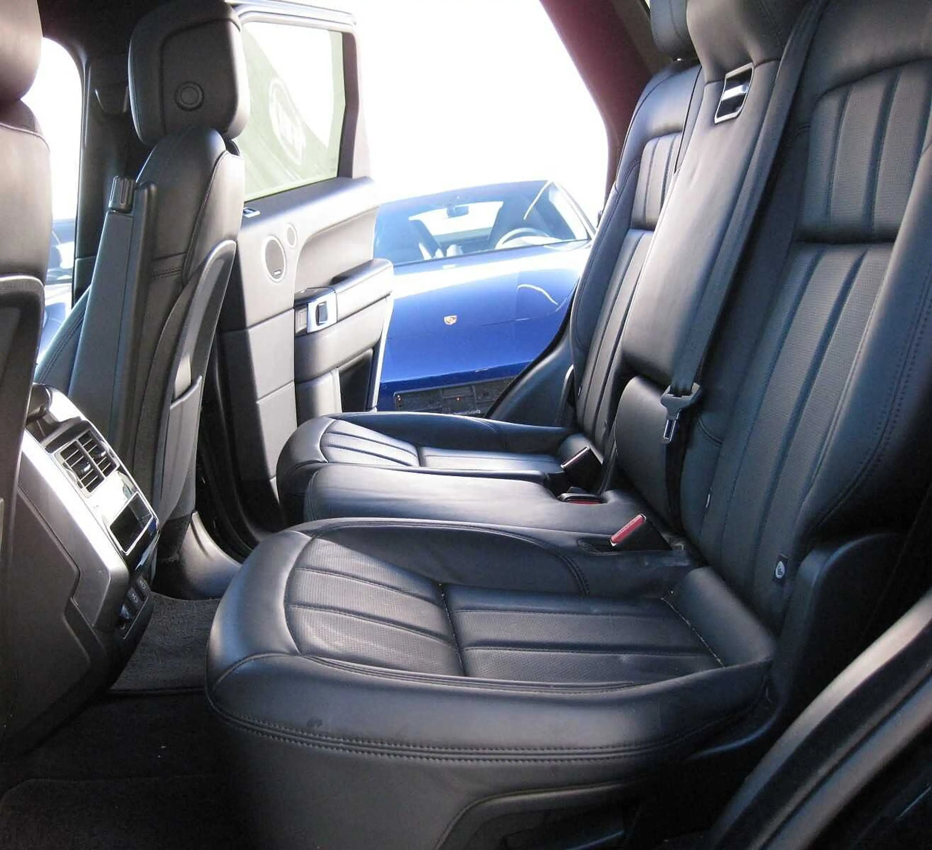 Land Rover Range Rover Sport Diesel D300 HSE Dynamic Top Ausst. — photo 8