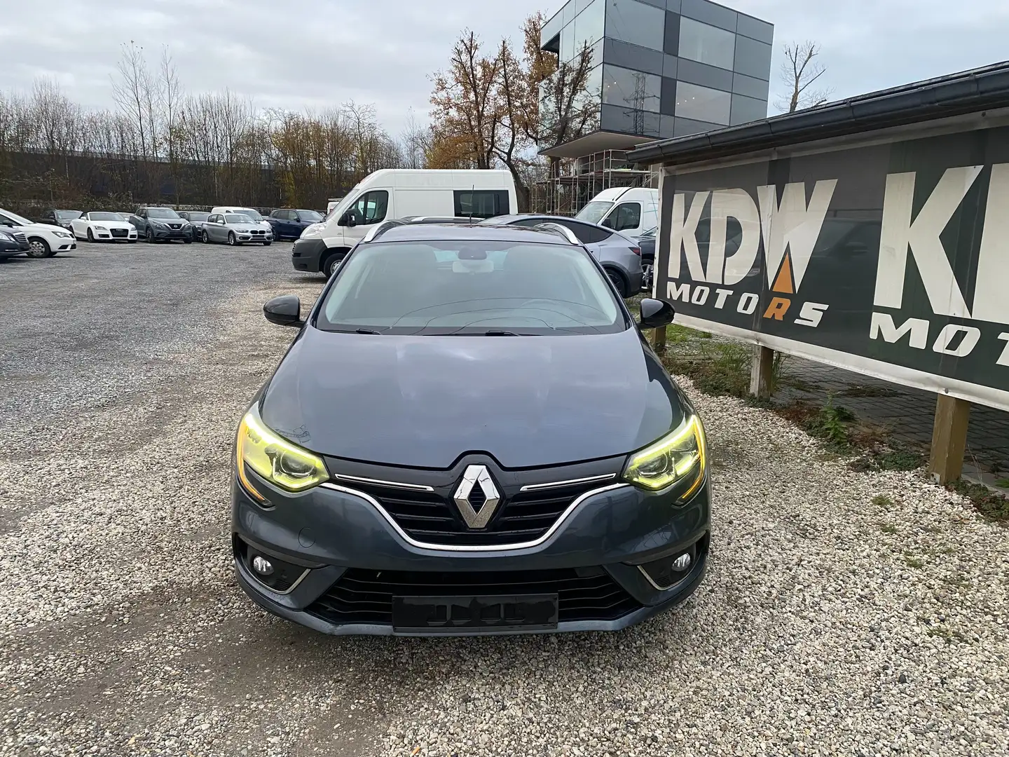 Renault Megane Megane Grandtour ENERGY dCi 110 EDC LIMITED Grijs - 2