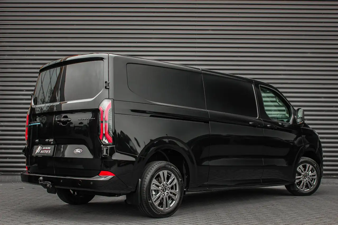 Ford E-Transit 2026