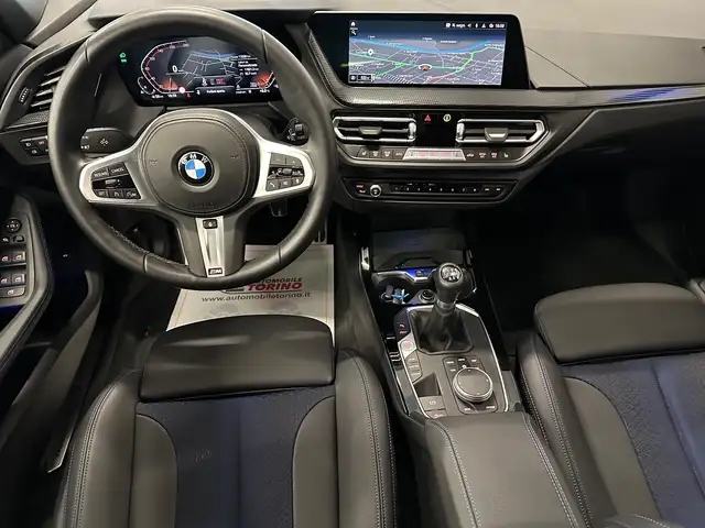 BMW 1 Series view 9