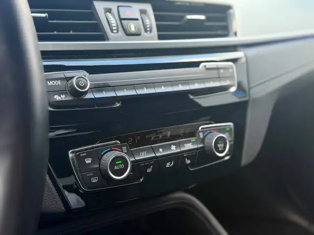 BMW X1 view 11