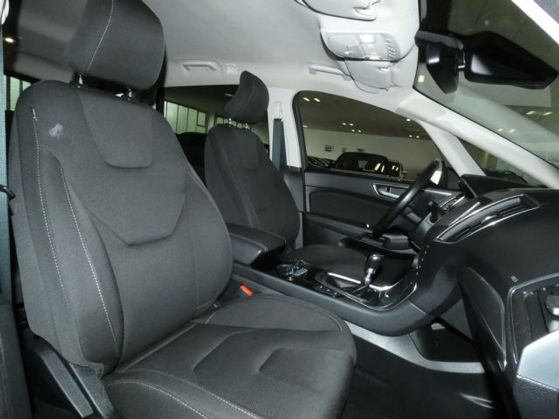 Ford S-Max 1.5 Titanium 7-SITZE+NAV+SITZHEIZ+SPURHALT — photo 8