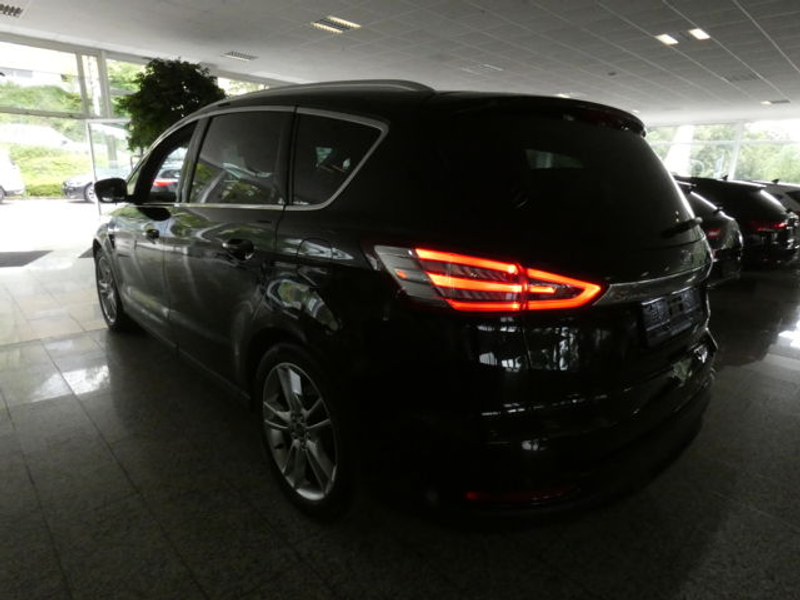Ford S-Max 1.5 Titanium 7-SITZE+NAV+SITZHEIZ+SPURHALT — photo 6