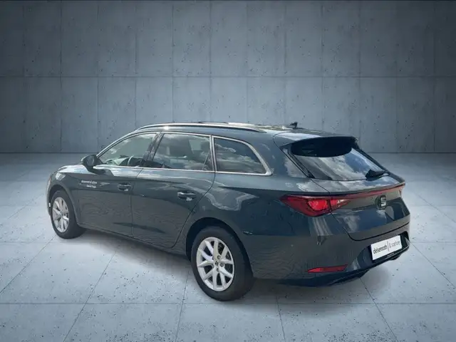 Seat Leon view 3