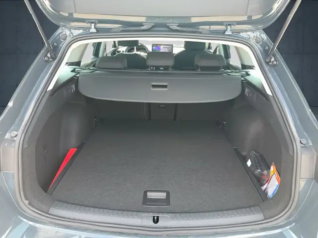 Seat Leon view 13