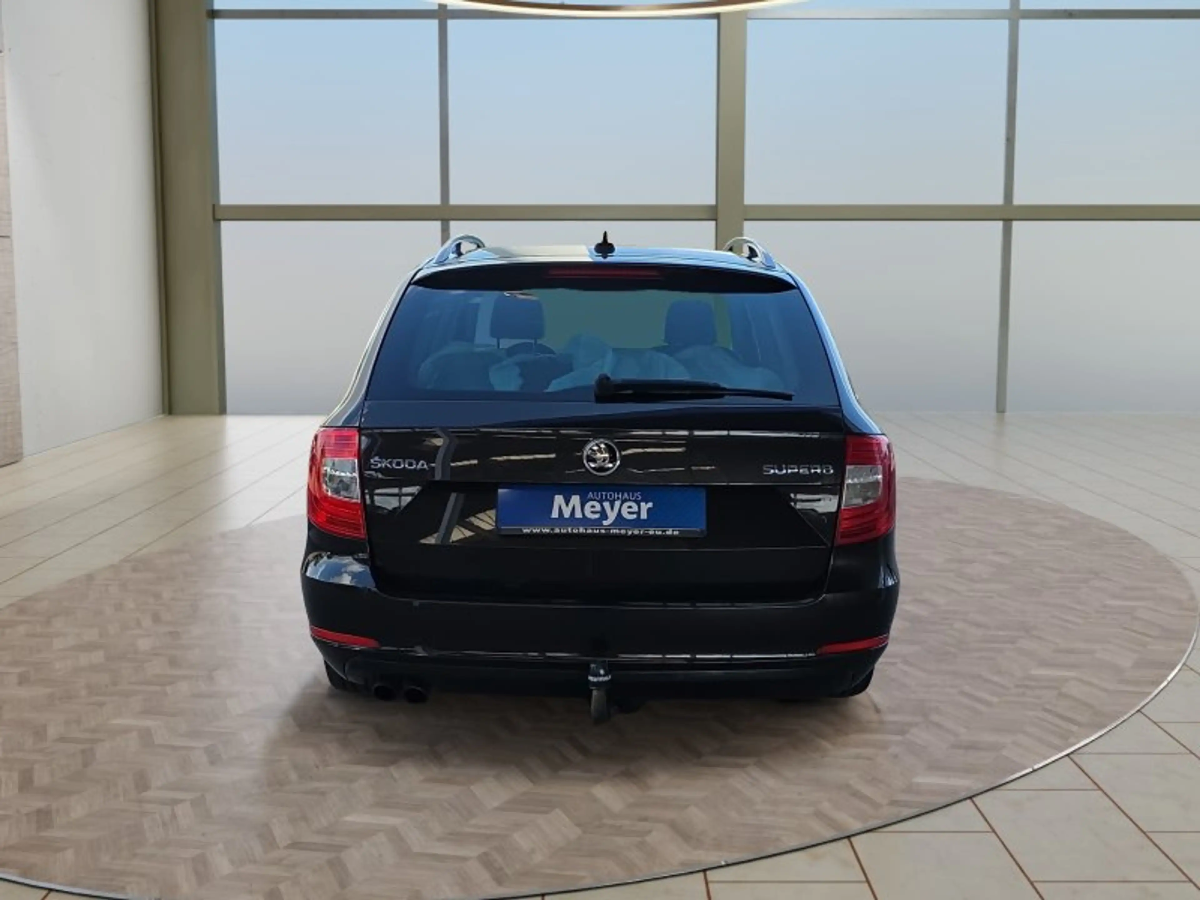 Skoda Superb Eleg.2,0TDI DSG Pano/Leder/Navi/AHK — photo 4