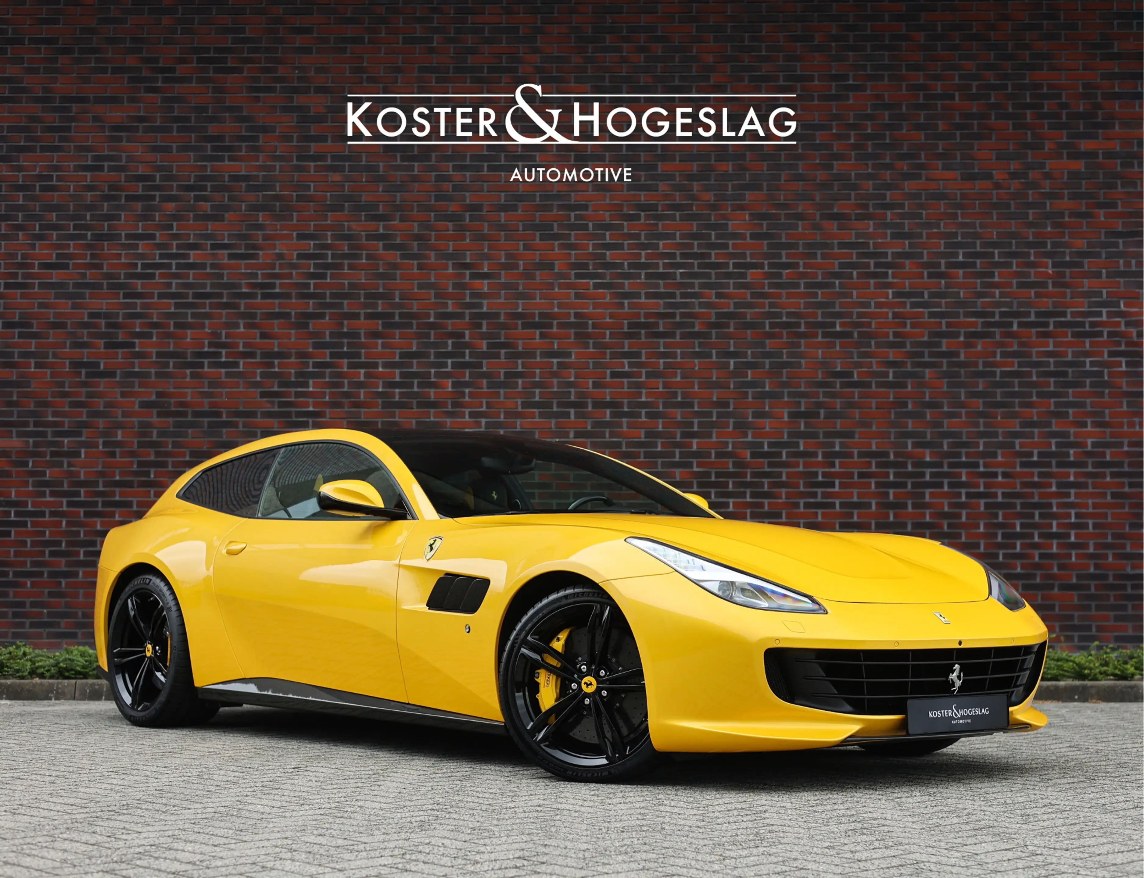 Ferrari GTC4 Lusso GTC4Lusso 6.3 V12 | Giallo Triplo Strato - Lift -