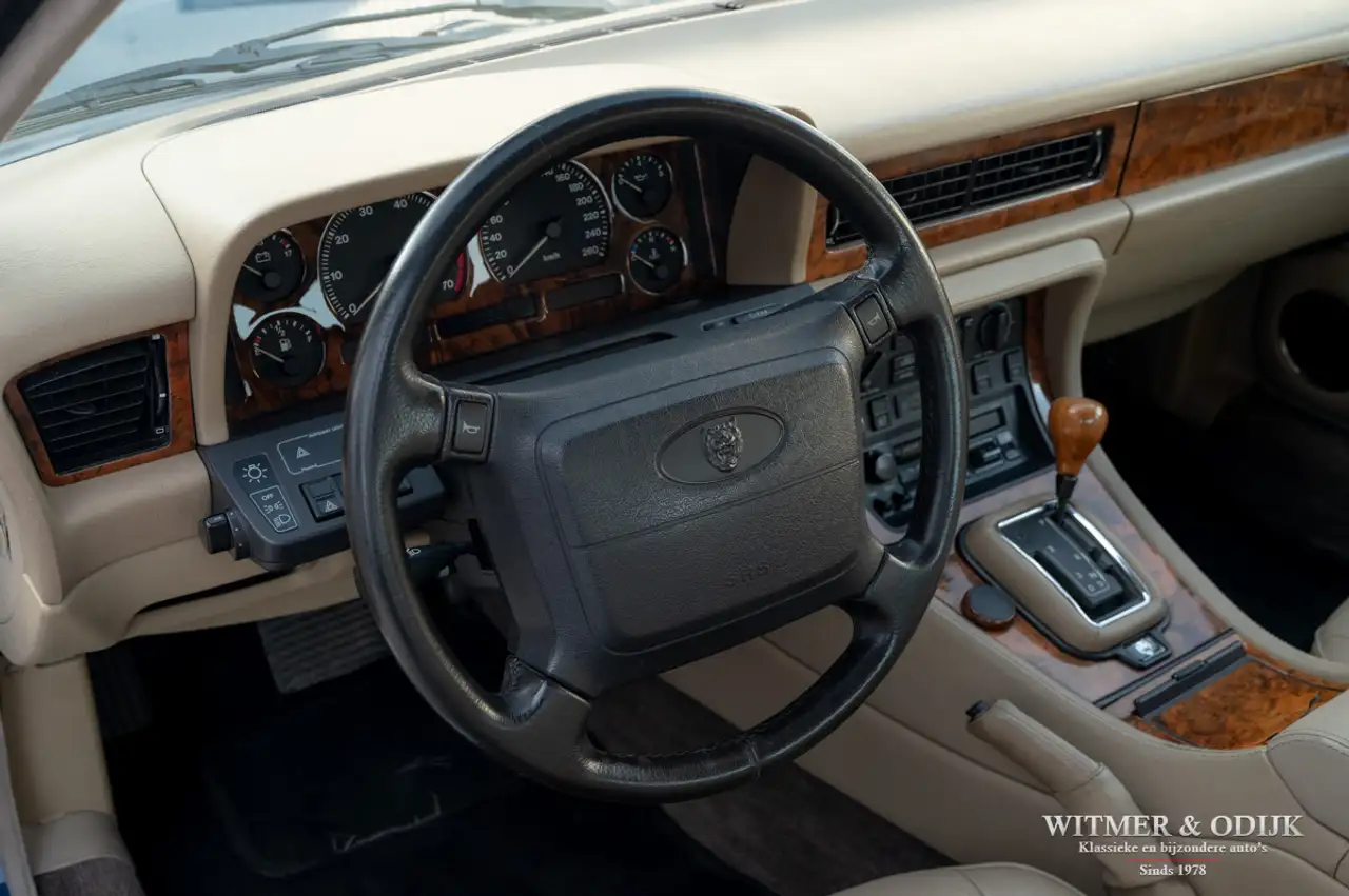 Jaguar XJ 3.2 NL-auto, foto 4