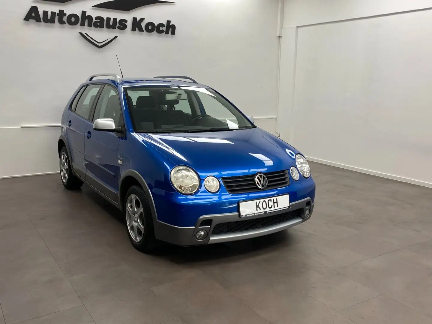 Volkswagen Polo POLO IV FUN AUS 1.HAND RENTNERVORBESITZ GEB.1952 Blu/Azzurro - 1