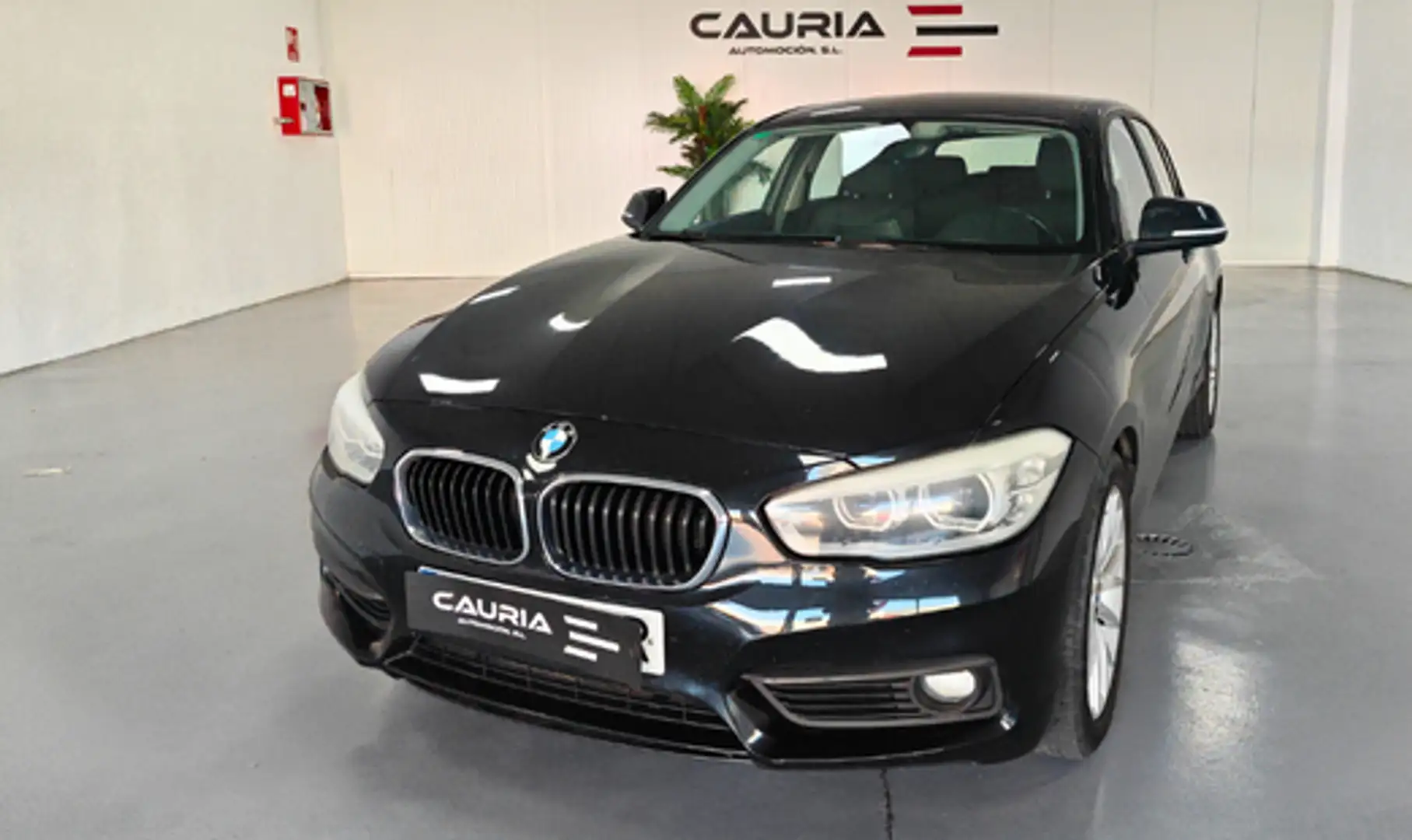 BMW 118 118d Negro - 2