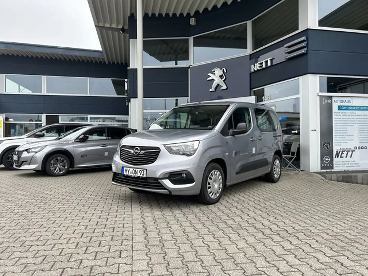 Opel Combo Life Edition 130 Turbo AT8 Gri - 1