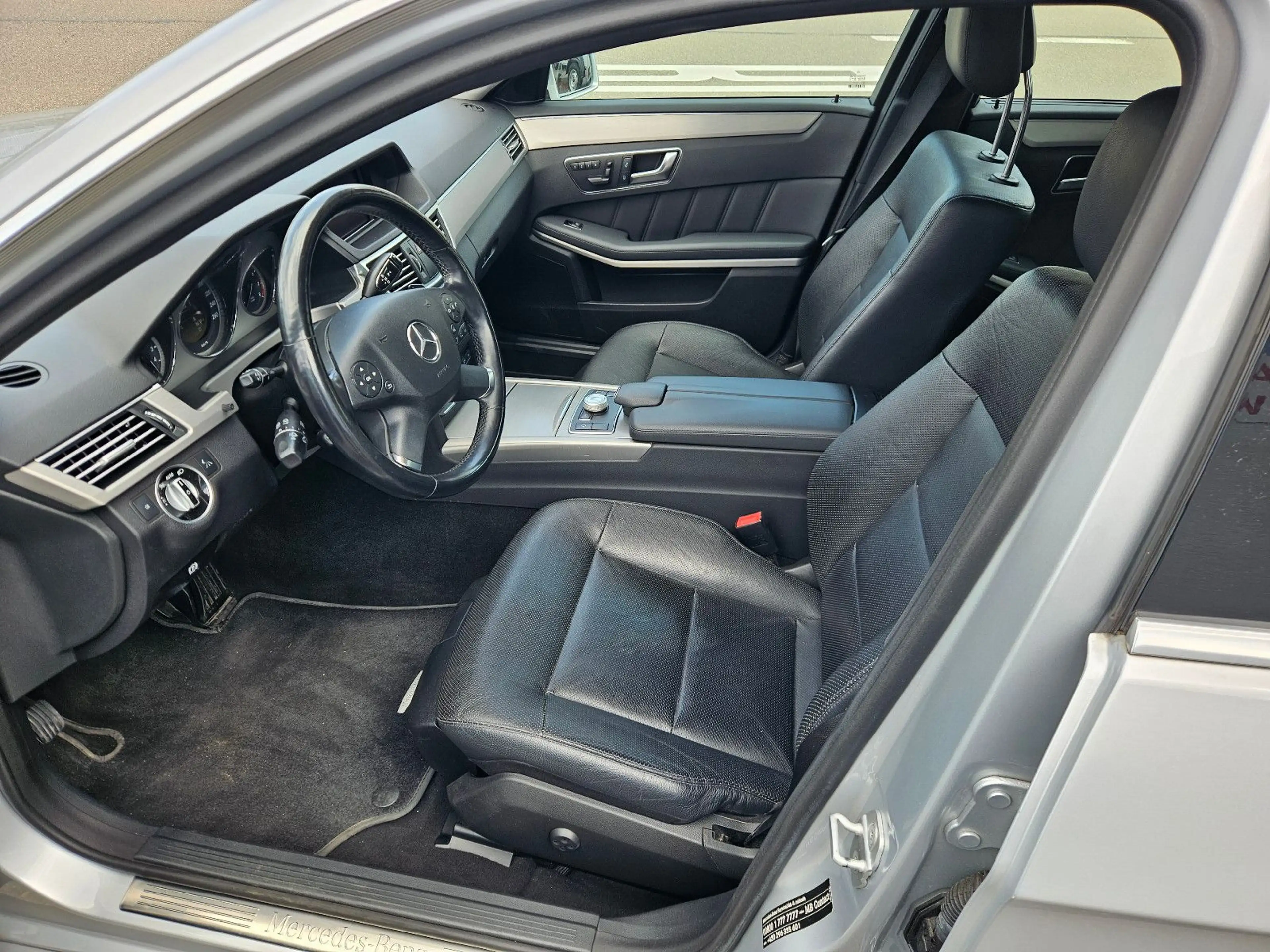 Mercedes-Benz E 350 4MATIC BlueEFFICIENCY AVANTGARDE — photo 5