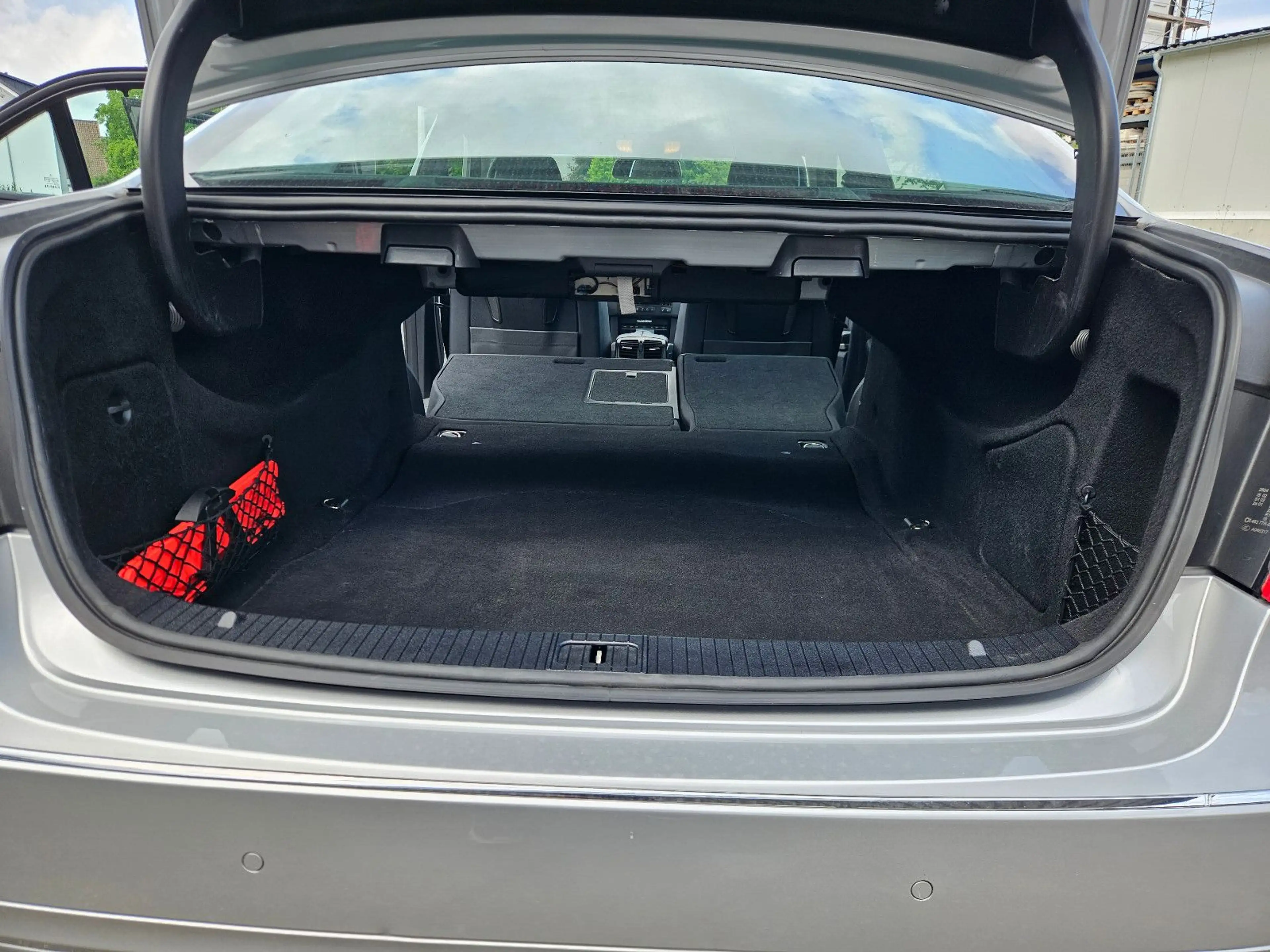 Mercedes-Benz E 350 4MATIC BlueEFFICIENCY AVANTGARDE — photo 13