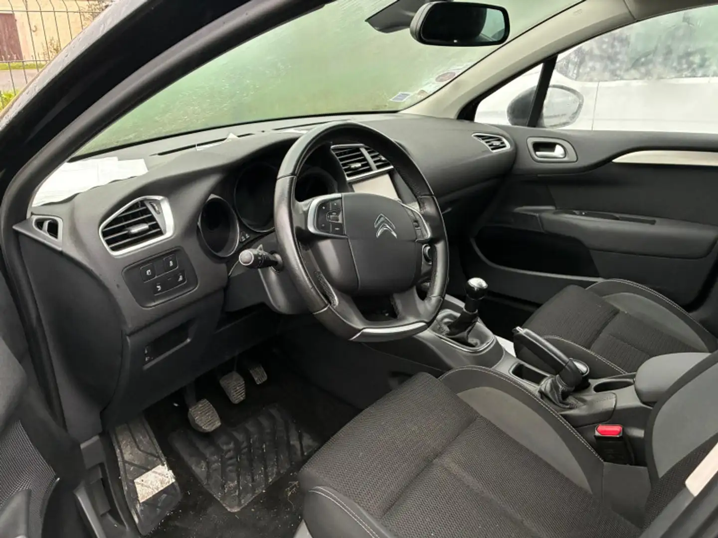 Citroen C4 110ch millenium business Noir - 2