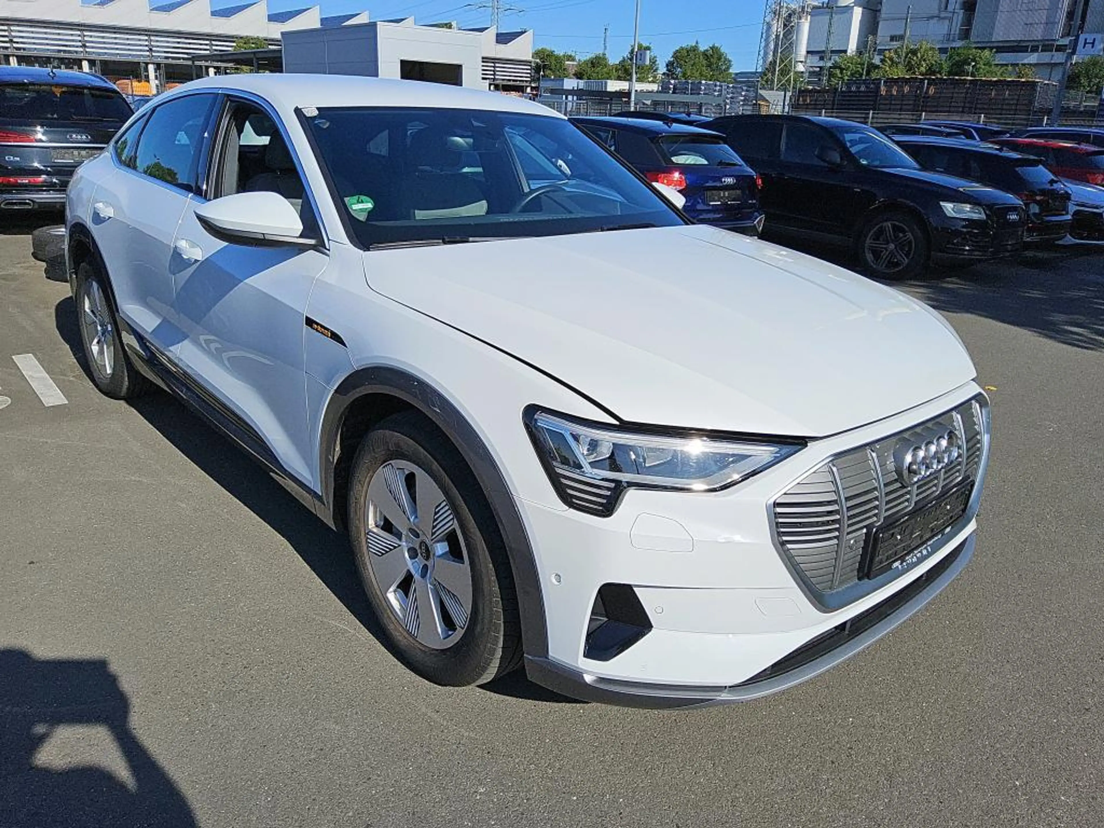 Audi e-tron SPORTBACK 55 S LINE LED/ACC/HuD/NAVI/DAB — photo 7