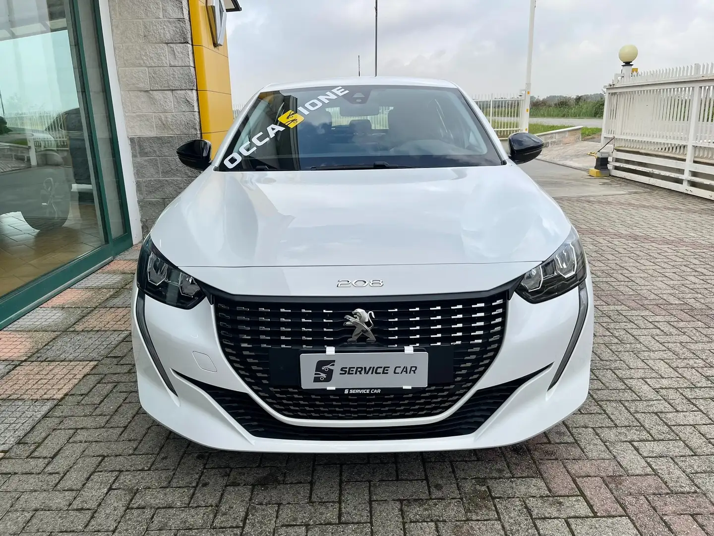 Peugeot 208 1.2 puretech Active Pack s&s 75cv Bianco - 2