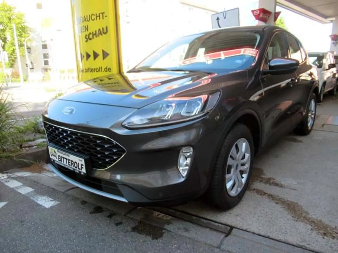 Ford Kuga 2.0D 4WD Automatik Navi/4xSHZ/Temp/PDC Grau - 2