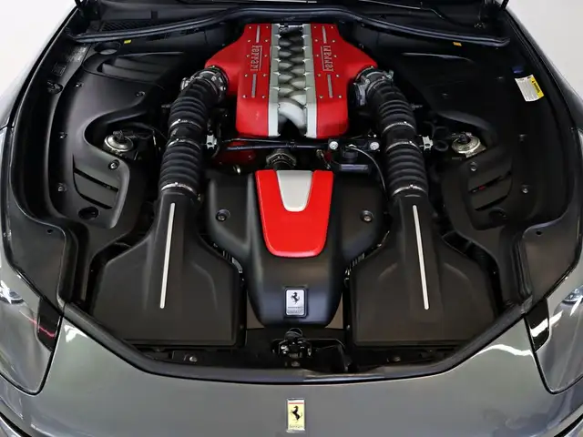 Ferrari FF view 20