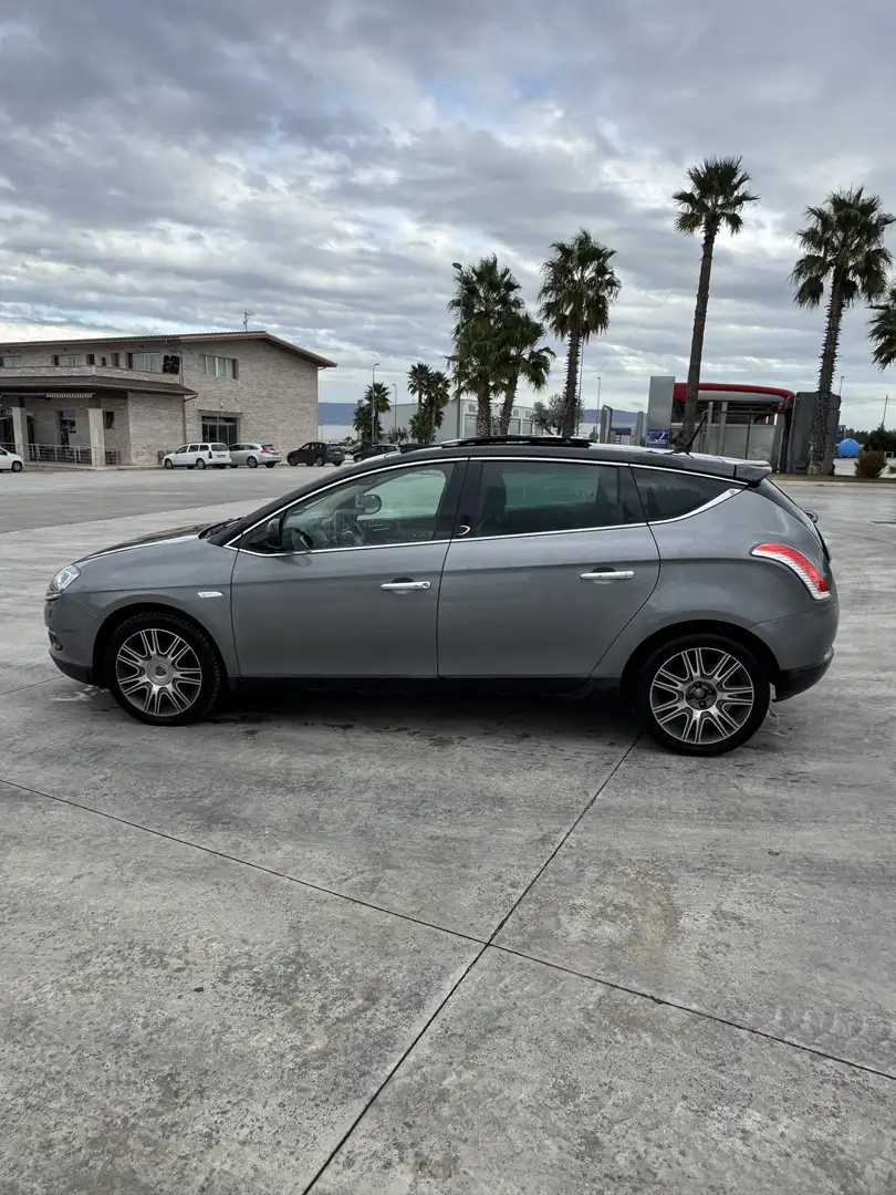 Lancia Delta 1.9 t.mjt Gold 190cv - 2