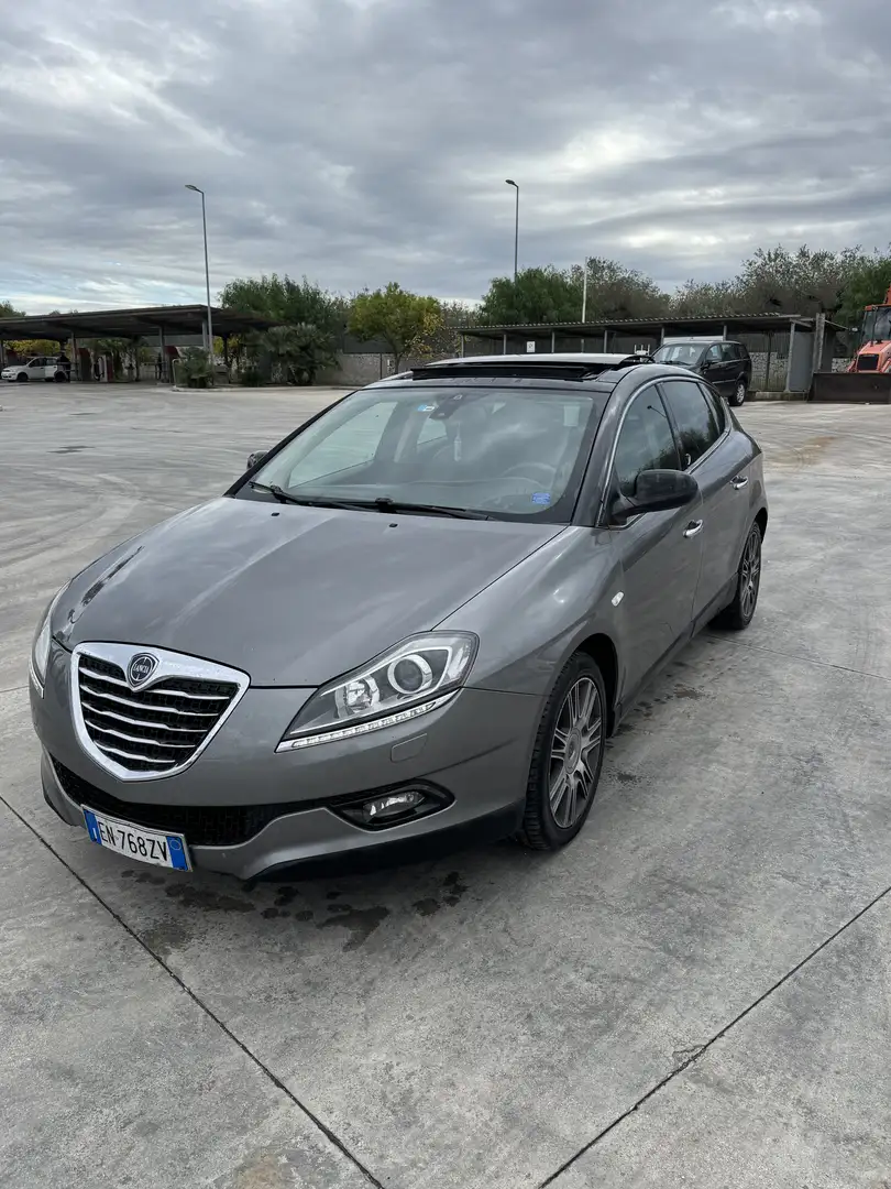 Lancia Delta 1.9 t.mjt Gold 190cv - 1