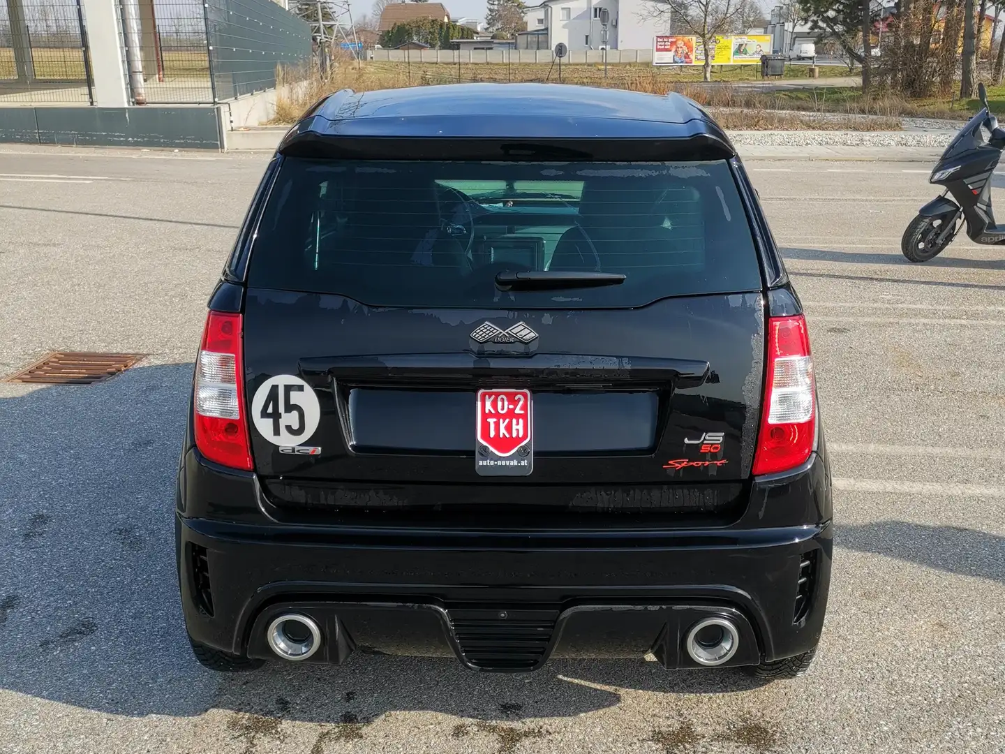 Ligier JS 50 Schwarz - 2