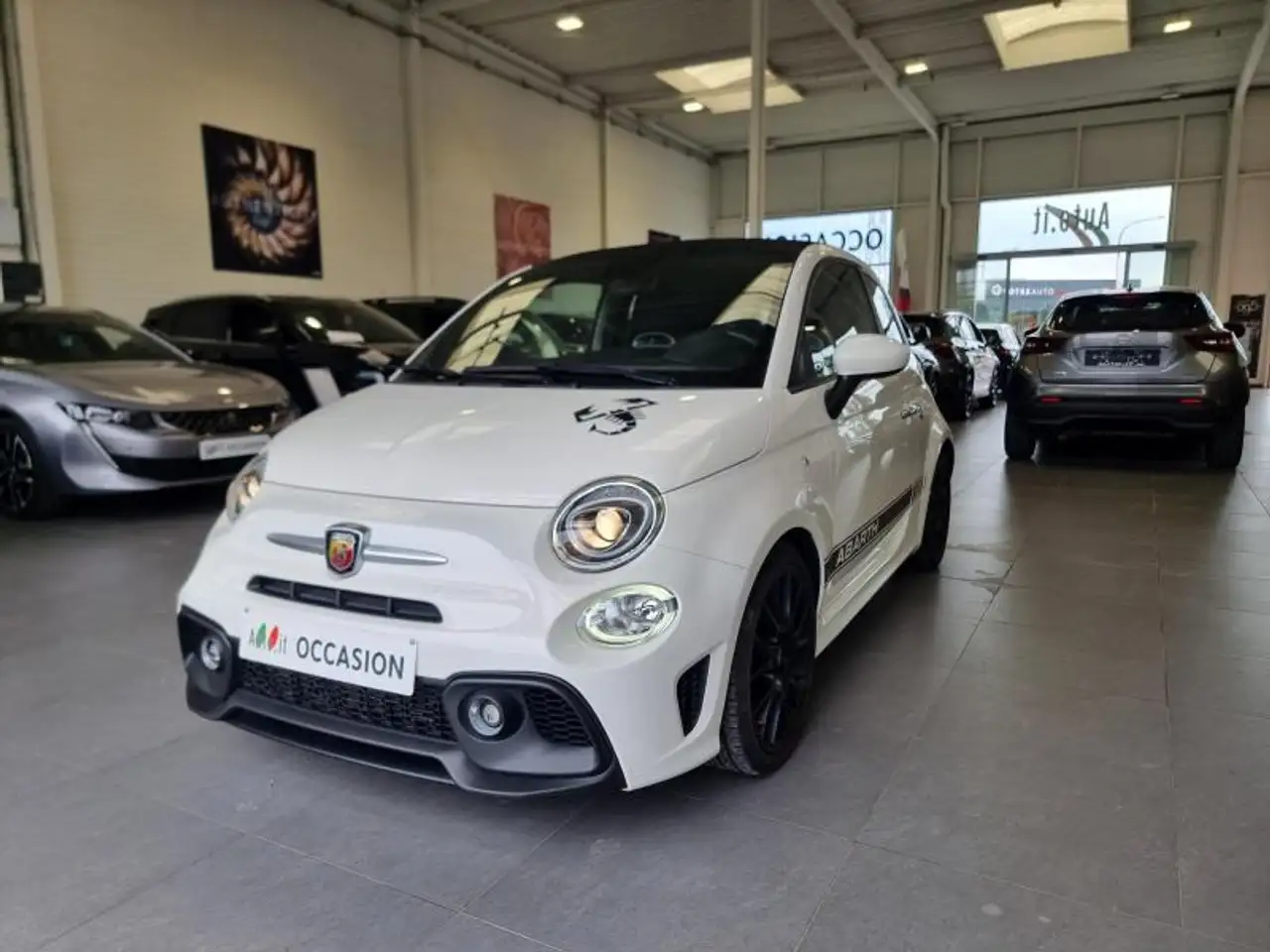 Abarth 595C 2023