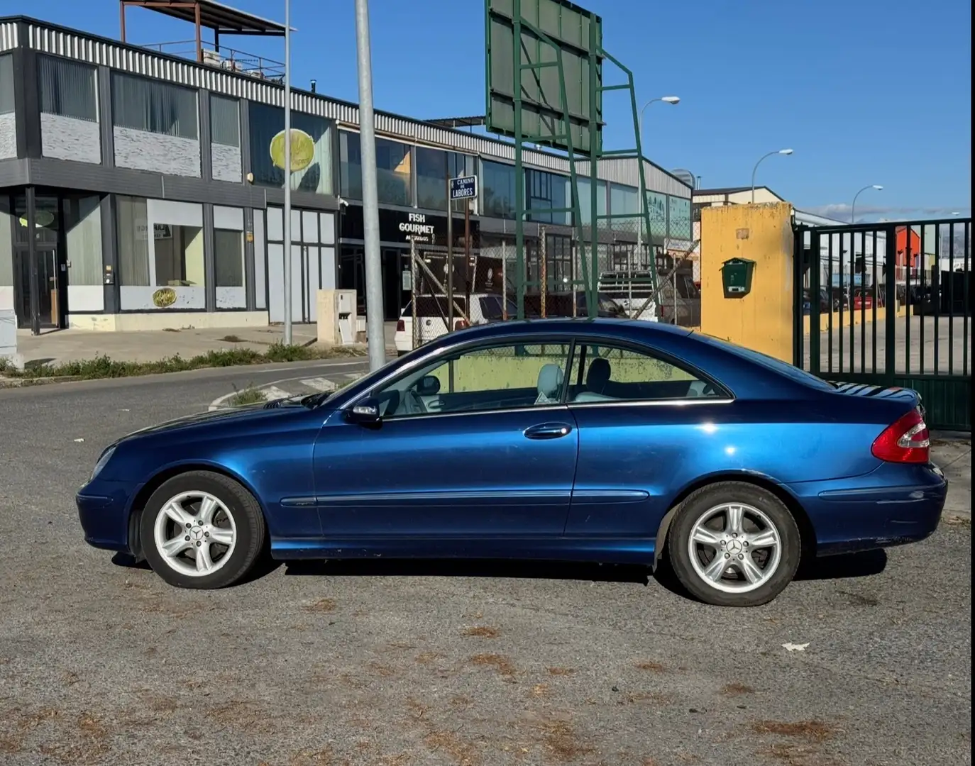 Mercedes-Benz CLK 270 CLK 270 CDI Bleu - 1