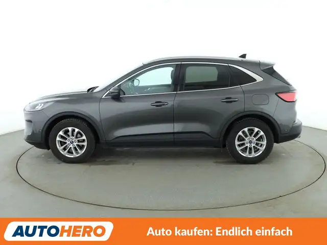 Ford Kuga view 3