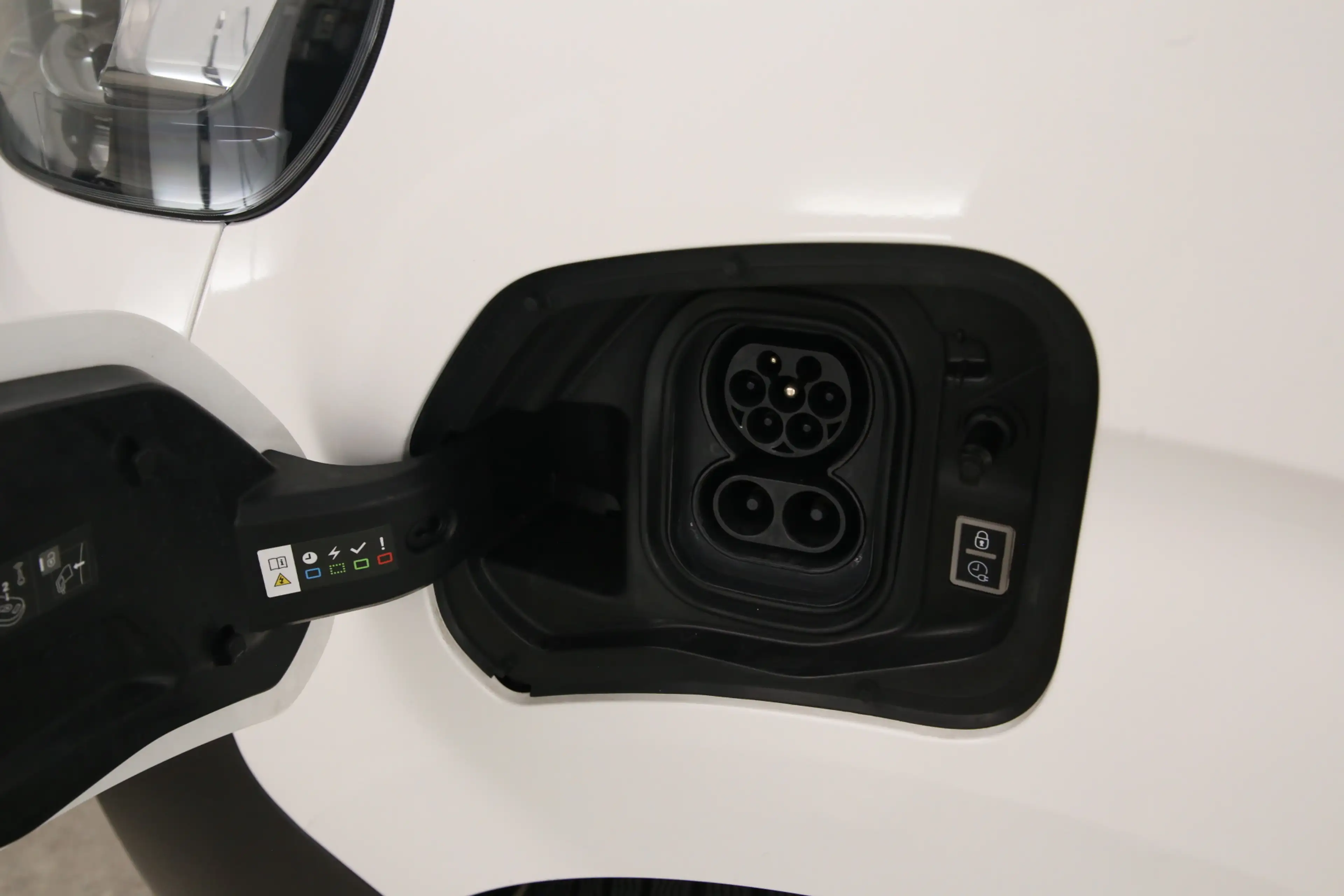 Opel Vivaro-e L2H1 75 kWh | Verwacht | Snelladen | Airco | Cruis — photo 6
