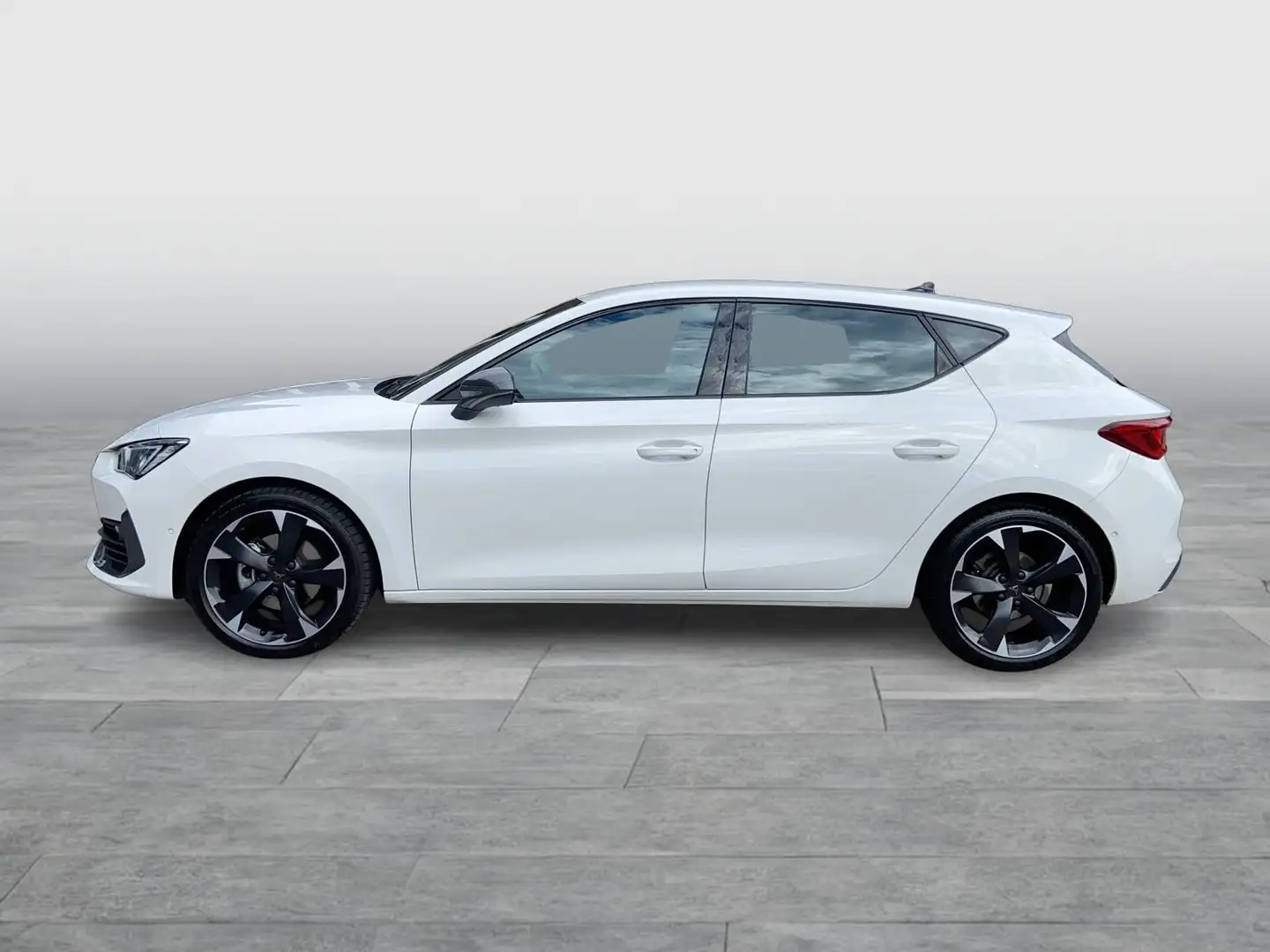 CUPRA Leon TRIBE 1.5 TSI 150 PS ACT Weiß - 2