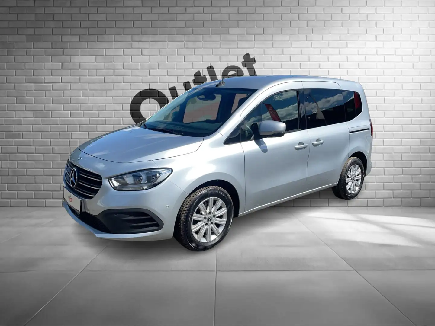 Mercedes-Benz T-Klasse T 180d Style ASSIST+LEDER+NAVI+RFK+LM+PDC+KlimaA Silber - 1