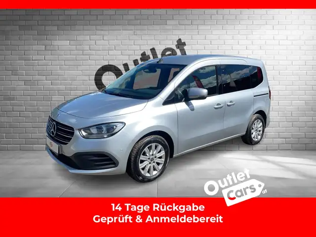 Mercedes-Benz Classe T T 180d Style ASSIST+LEDER+NAVI+RFK+LM+PDC+KlimaA