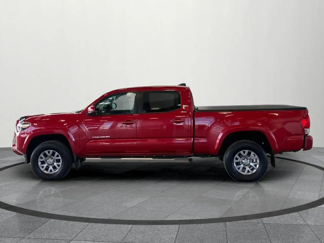Toyota Tacoma снимка Toyota Tacoma